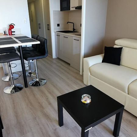 Appartement En Bord De Mer 戛纳 外观 照片