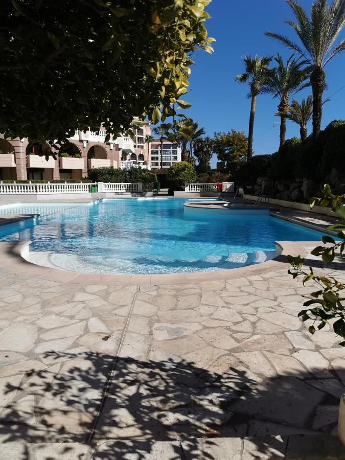 Appartement En Bord De Mer 戛纳 外观 照片