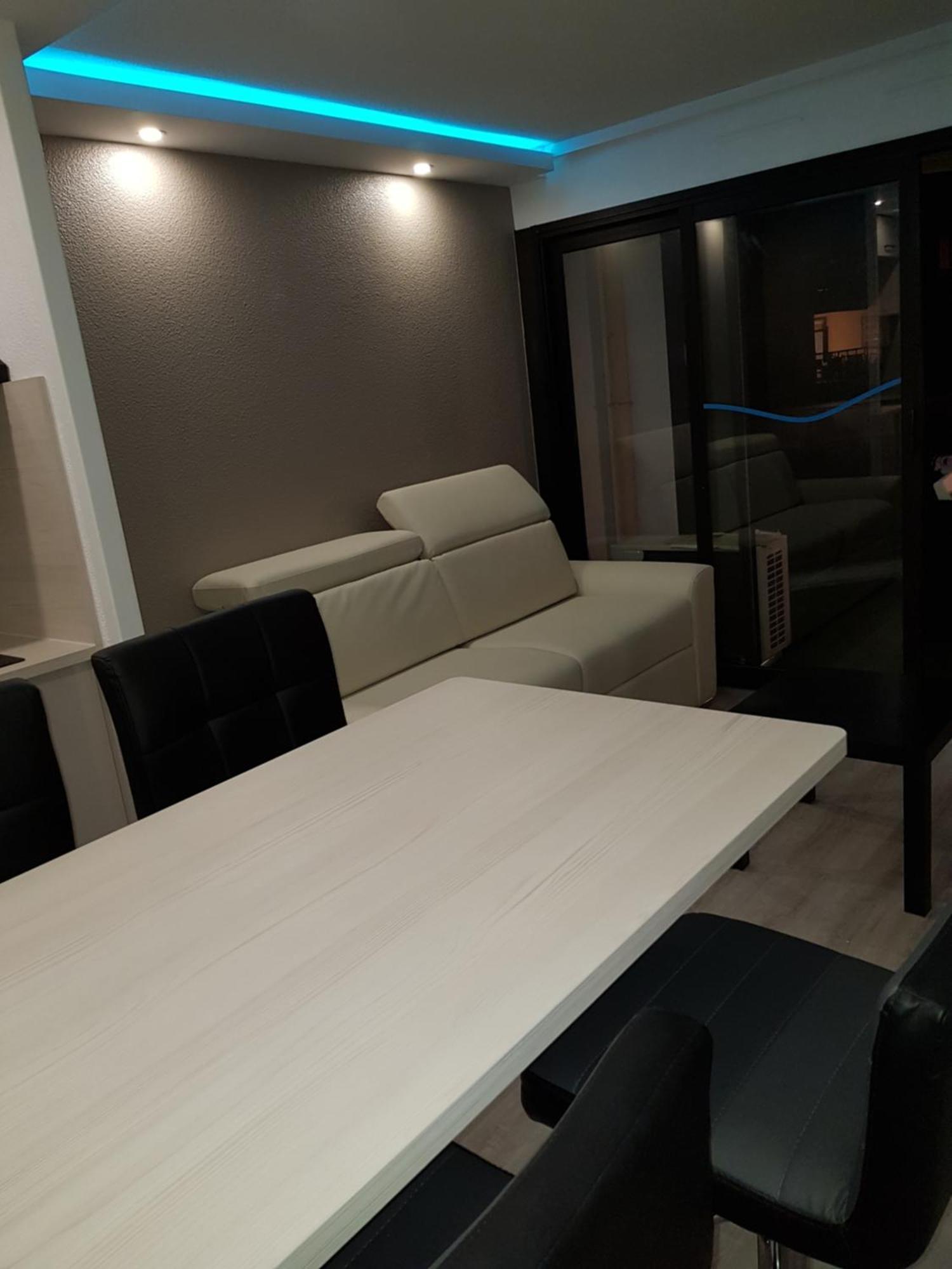 Appartement En Bord De Mer 戛纳 外观 照片